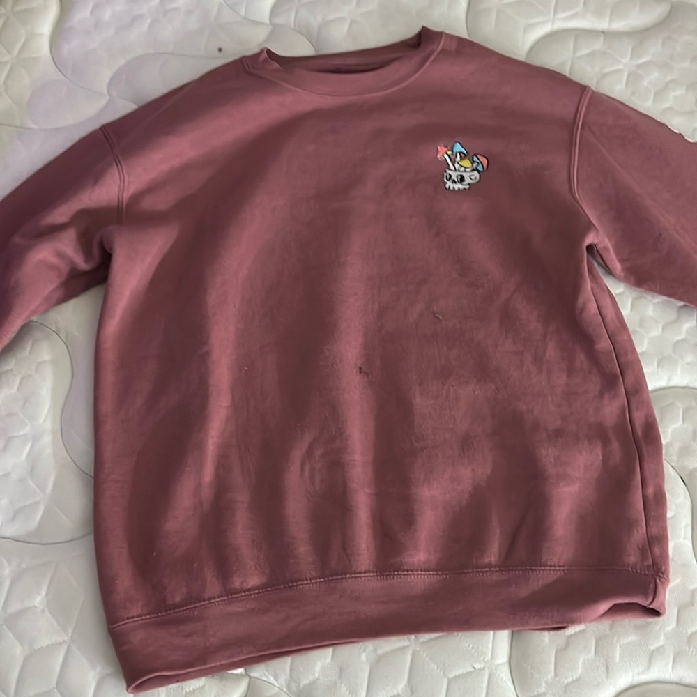 Pinkish sweat shirt comfy
